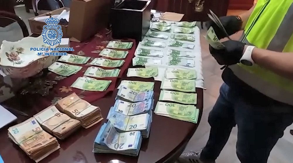 La Policía Nacional desarticula una organización especializada en grandes cultivos "indoor" de cannabis sativa