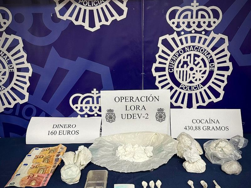 La Policía Nacional erradica en Mijas un punto de venta al menudeo de sustancias estupefacientes