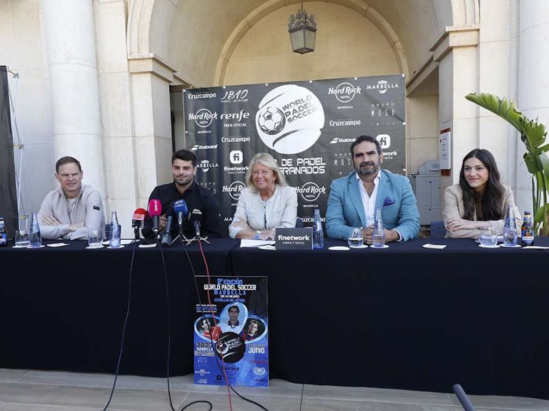 La segunda edición del World Padel Soccer volverá a reunir en Marbella a leyendas del fútbol como Frank de Boer, Morientes, Fernando Sanz o Alfonso Pérez