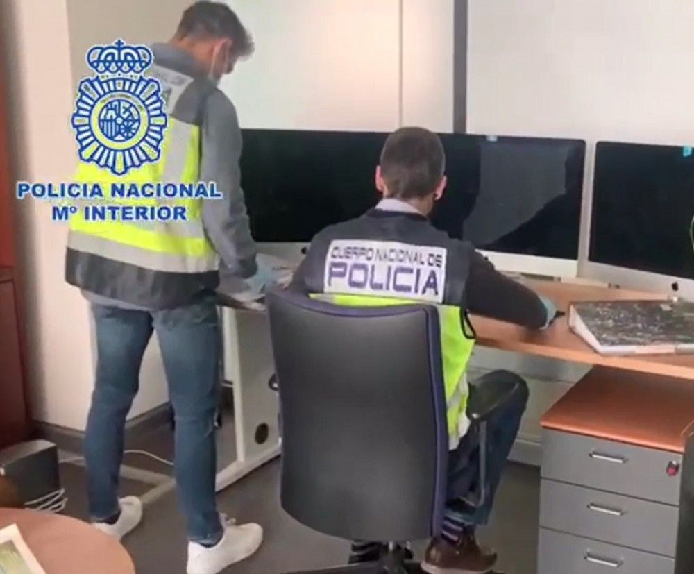 La Policía Nacional destapa una estafa de más de siete millones de euros en bitcoins y detiene a cuatro personas