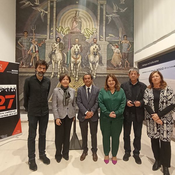 El escritor Pedro Luis Flores, ganador del 25º Premio Internacional de Poesía Generación del 27 por Los gorriones contrarrevolucionarios (y otros poemas)’
