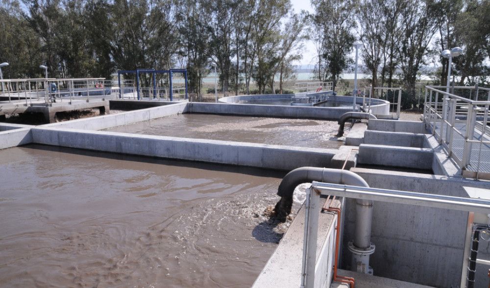 Autorizada la inversión para mejorar la calidad del agua de la desaladora de Marbella