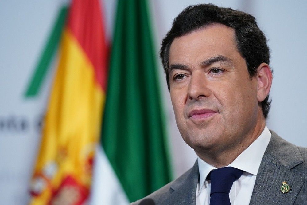 El presidente andaluz pide al Gobierno central flexibilidad en el horario de paseo de los menores para evitar altas temperaturas