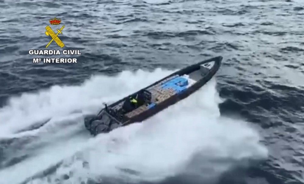 La Guardia Civil desarticula una organización criminal que introducía hachís a través de las costas malagueñas