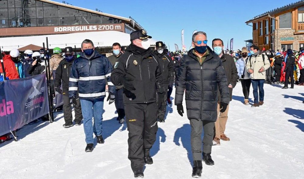 La policía autonómica andaluza vigilará el cumplimiento de las normas sanitarias en Sierra Nevada