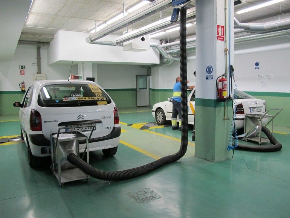Veiasa reserva un cupo diario a taxis y otros vehículos profesionales para agilizar las ITV