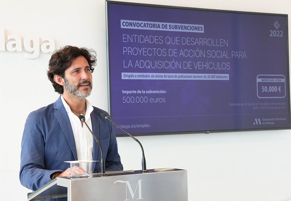 La Diputación destina medio millón de euros a las entidades sociales para que adquieran vehículos para mejorar sus servicios