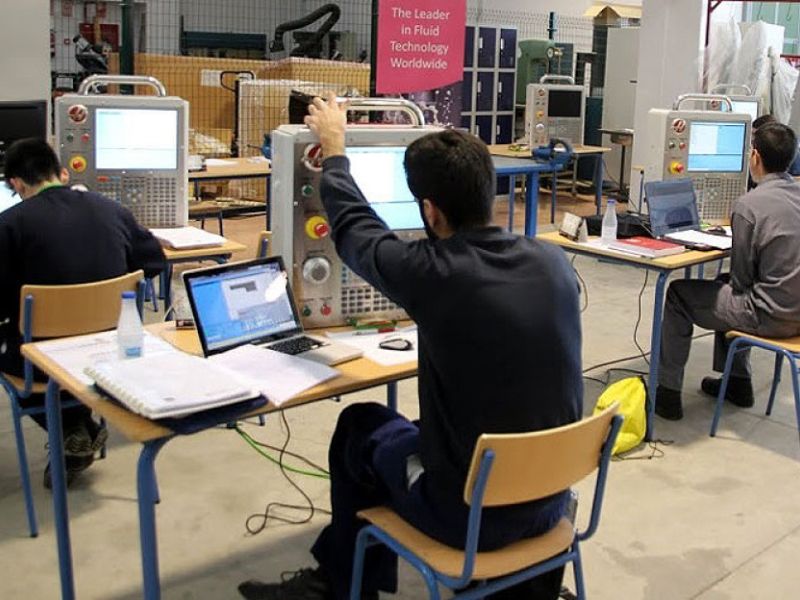 El Ministerio de Educación destina 54 millones de euros a la innovación y la excelencia en la Formación Profesional