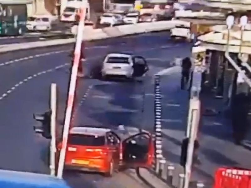 Un atentado en una parada de autobús de Jerusalén deja tres muertos y seis heridos