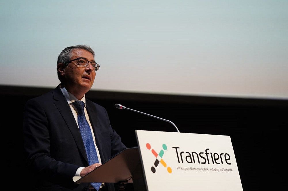 El presidente de la Diputación destaca en Transfiere el plan estratégico de la Diputación para avanzar hacia la transformación digital de la provincia