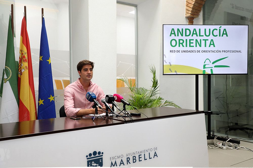 El Ayuntamiento renueva el programa de empleo Andalucía Orienta’ con una subvención de 283.000 euros