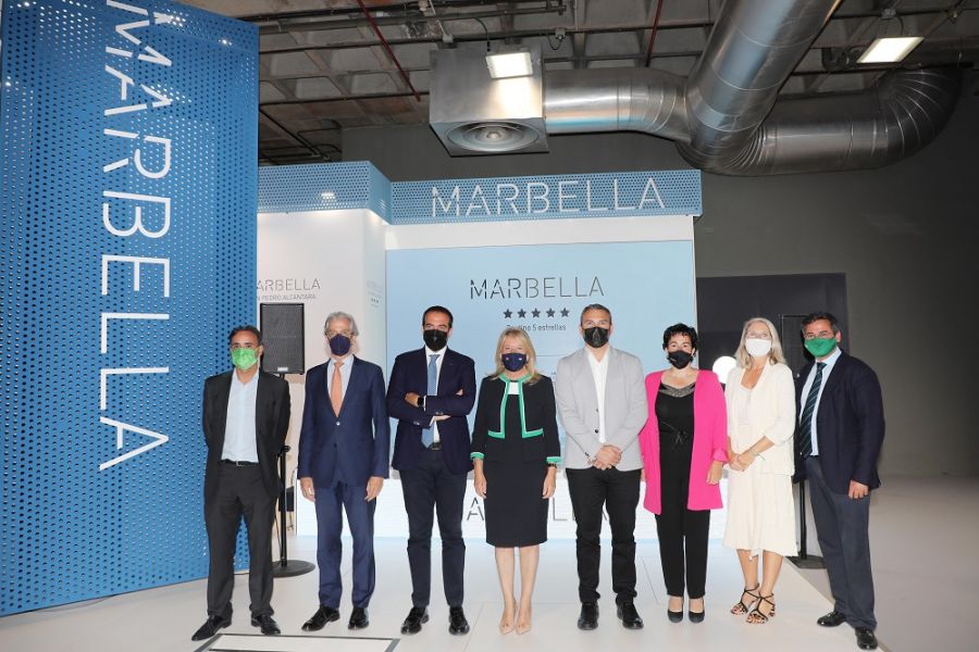 La alcaldesa destaca la solidez de Marbella como destino líder y seguro en el arranque de FITUR