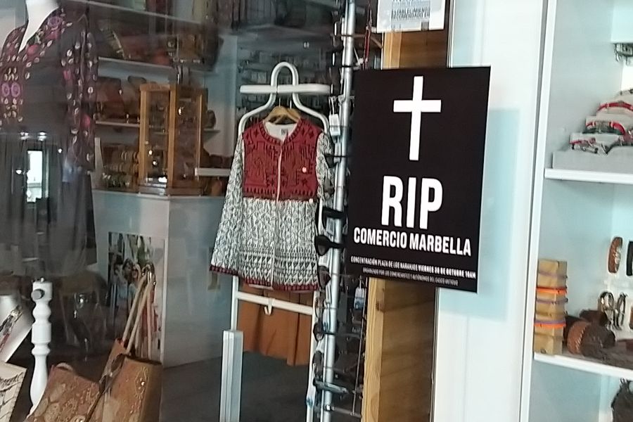 Comerciantes y hosteleros de Marbella advierten de que están al límite