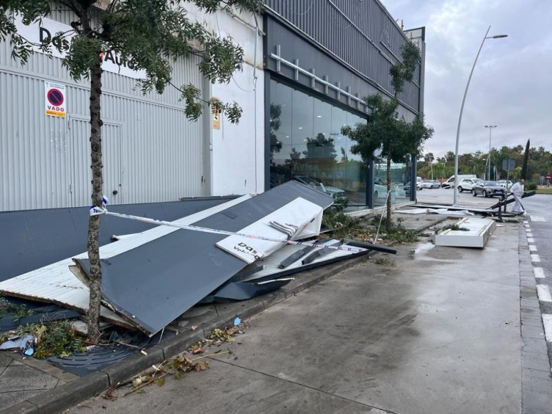 Ascienden a medio millar las incidencias atendidas por el 112 debido al temporal durante la noche