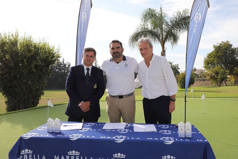 El Ayuntamiento alcanza un acuerdo para el uso gratuito de las instalaciones de la Escuela Internacional de Golf por parte de los jugadores de categorías inferiores de los equipos de la Federación Andaluza