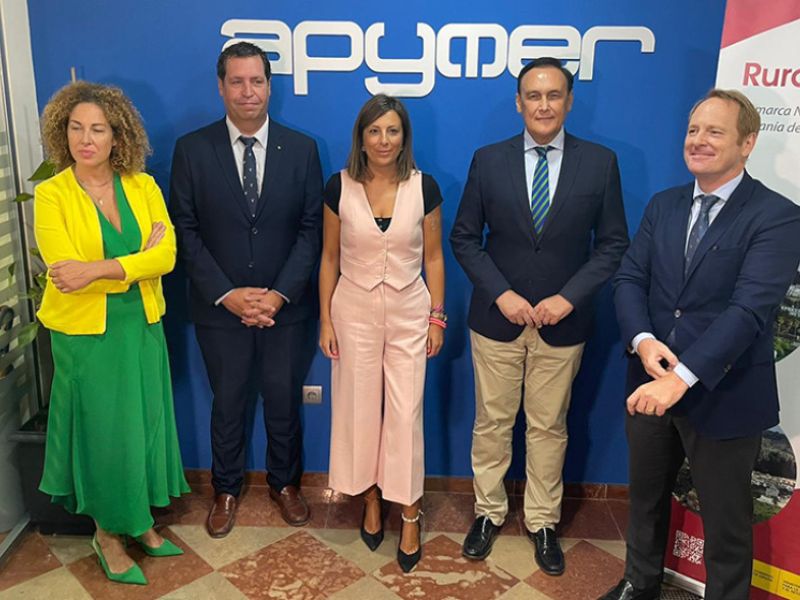 El Gobierno andaluz impulsa la creación de casi un millar de empresas en el medio rural