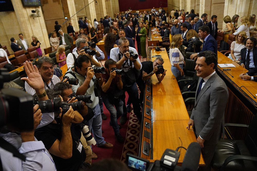 Juan Manuel Moreno, investido presidente de la autonomía andaluza