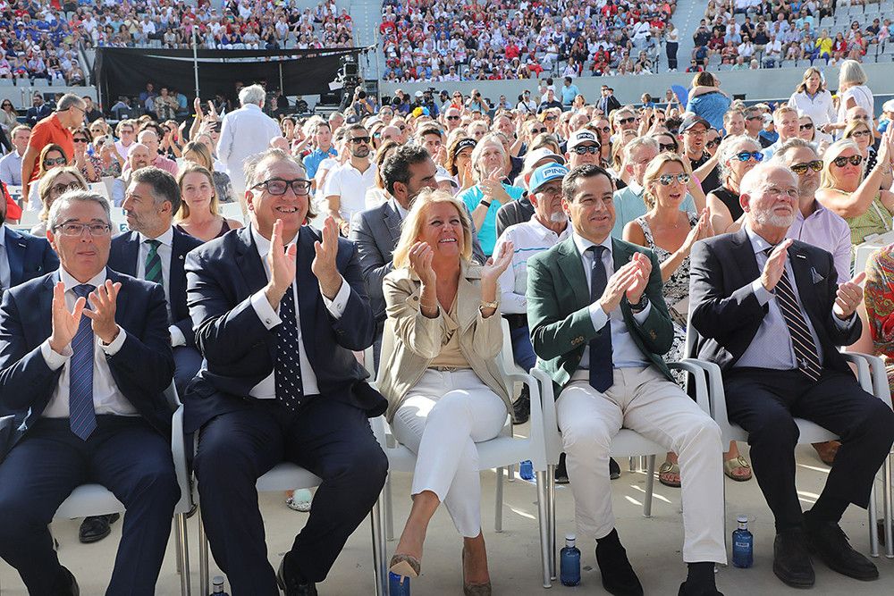 El presidente andaluz asiste en Marbella a la inauguración de la Solheim Cup 2023, la mayor competición femenina de golf del mundo