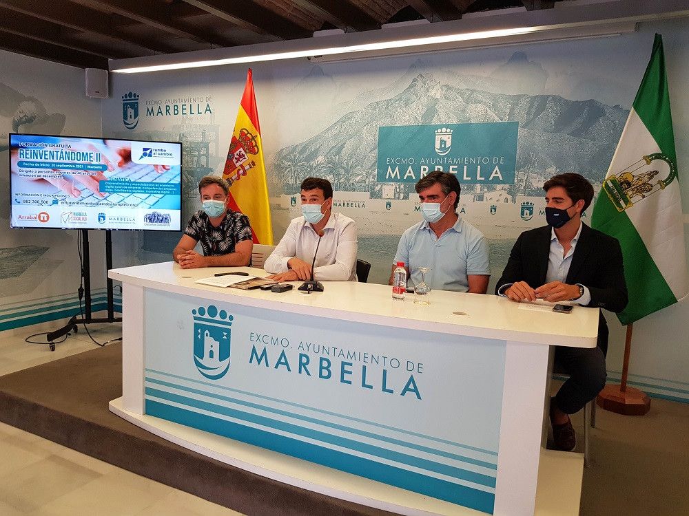 El Ayuntamiento colabora con las asociaciones Arrabal y Elefantes Solidarios para poner en marcha un programa de emprendimiento dirigido a desempleados mayores de 45 años