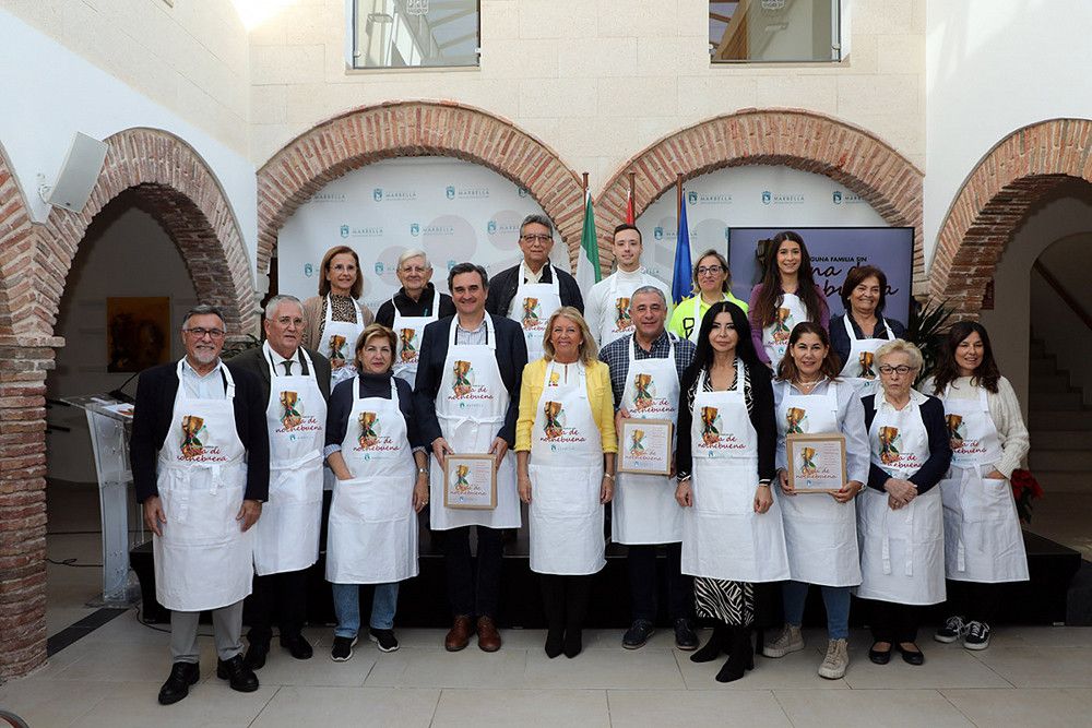 Iniciativa municipal para distribuir cerca de un millar de cenas de Nochebuena entre las familias con menos recursos del municipio