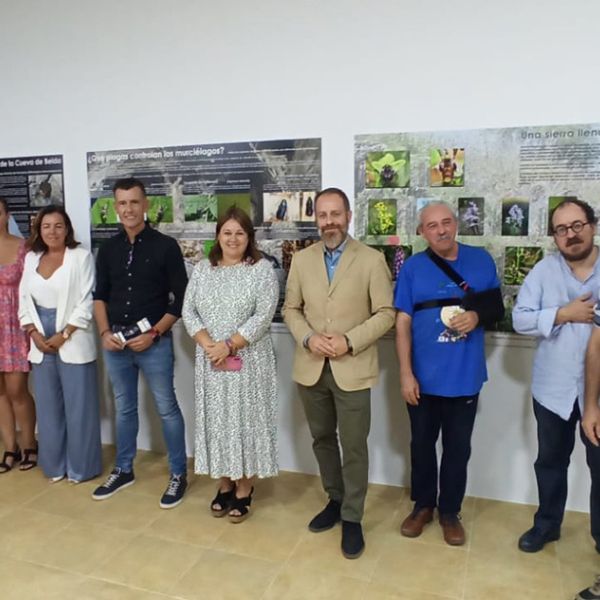 La asociación Almijara instala un nuevo espacio en el centro de interpretación de la Cueva de Belda