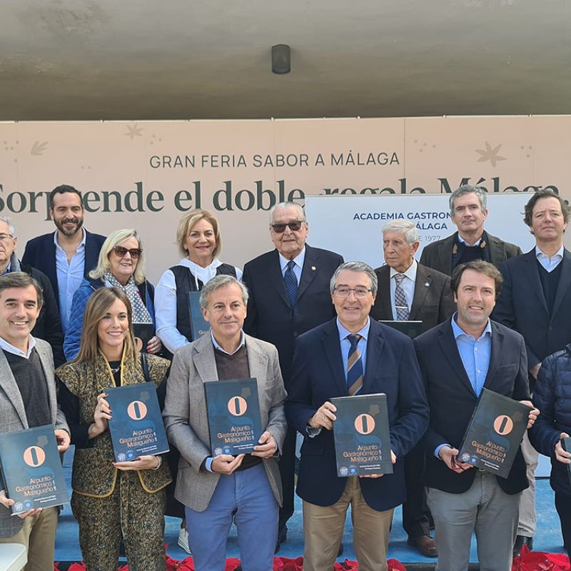 Presentado el libro "Al punto gastronómico malagueño"