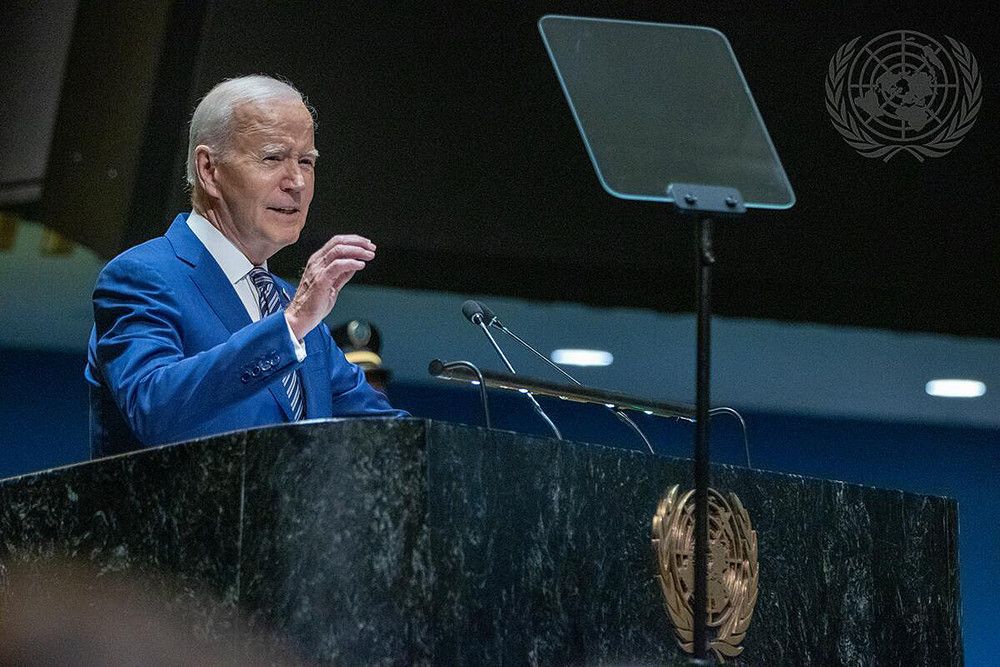 El presidente de EEUU emite una orden ejecutiva para abordar los peligros de la IA