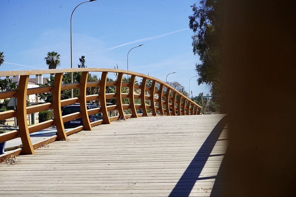 La Senda Litoral avanza en Rincón de la Victoria con un nuevo tramo que conecta con Vélez-Málaga