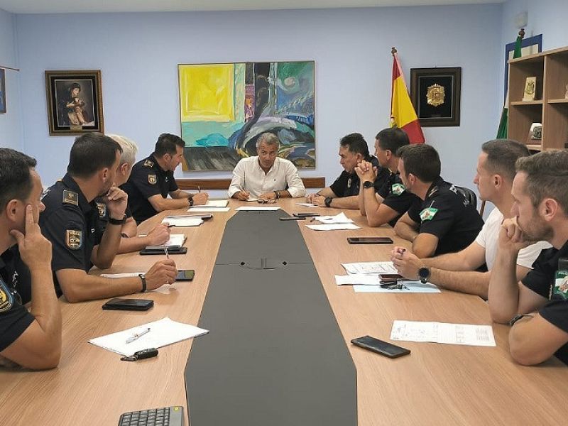 El Ayuntamiento pone en marcha un dispositivo especial con un centenar de efectivos para garantizar la seguridad en los eventos previstos este fin de semana