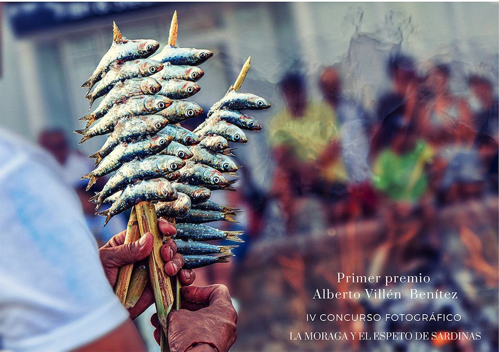Alberto Villén Benítez, primer premio de la cuarta edición del concurso fotográfico "La moraga y el espeto de sardinas"