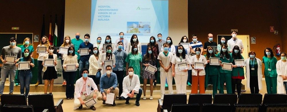 El Hospital Virgen de la Victoria homenajea a 33 nuevos profesionales que finalizan este año su formación como especialistas (EIR)