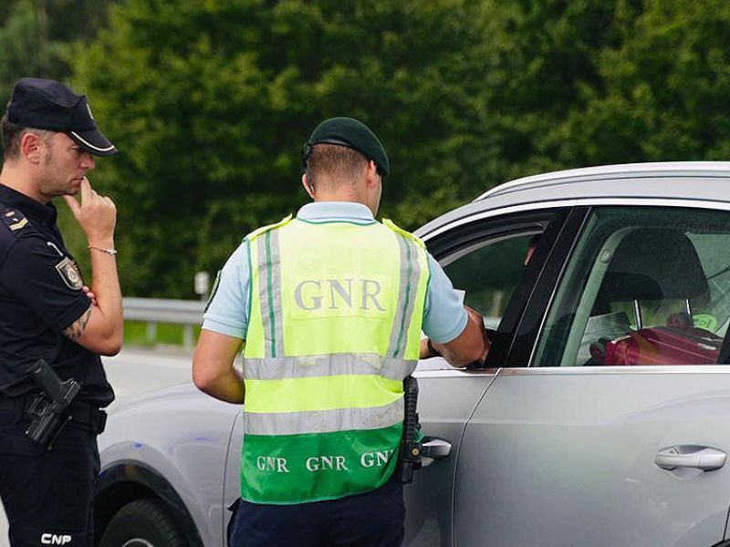 La Policía Nacional recibe a una delegación de 19 especialistas en fronteras para mostrar prácticas de cooperación policial