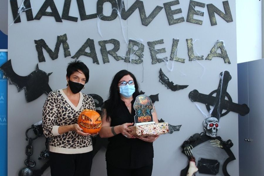 La Delegación de Fiestas entrega los premios de los concursos \"online\" de Halloween