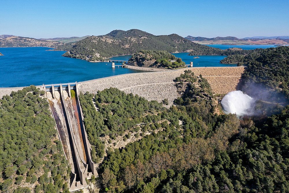Autorizado el inicio de las obras de mejora de la calidad del agua de la desaladora de Marbella