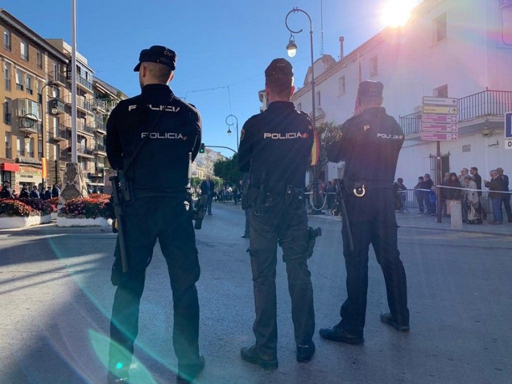Tres jóvenes detenidos en Málaga por media docena de robos con fuerza en el interior de vehículos