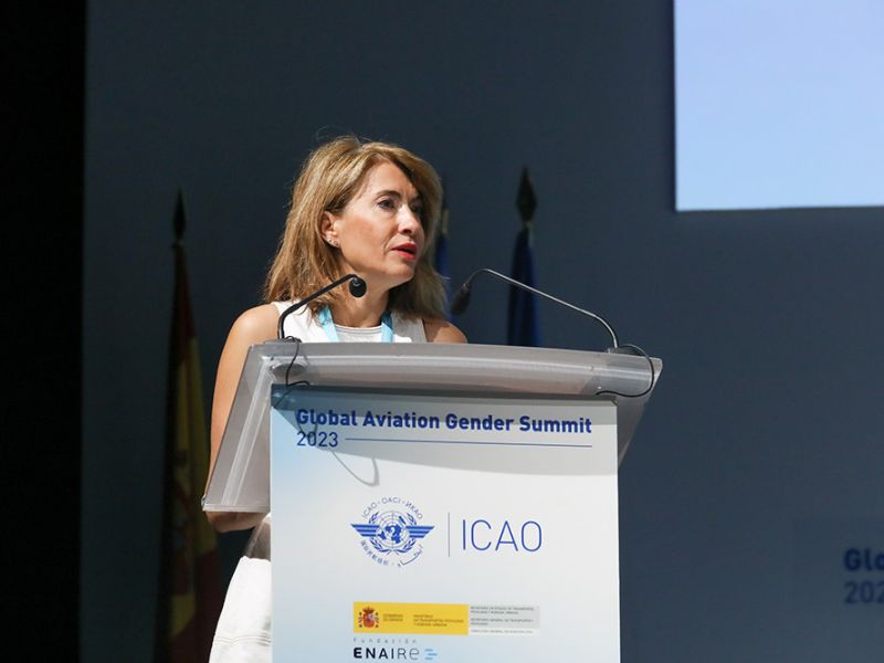 La ministra de Transportes advierte de que es en las ciudades donde se produce aproximadamente el 70% de las emisiones en España