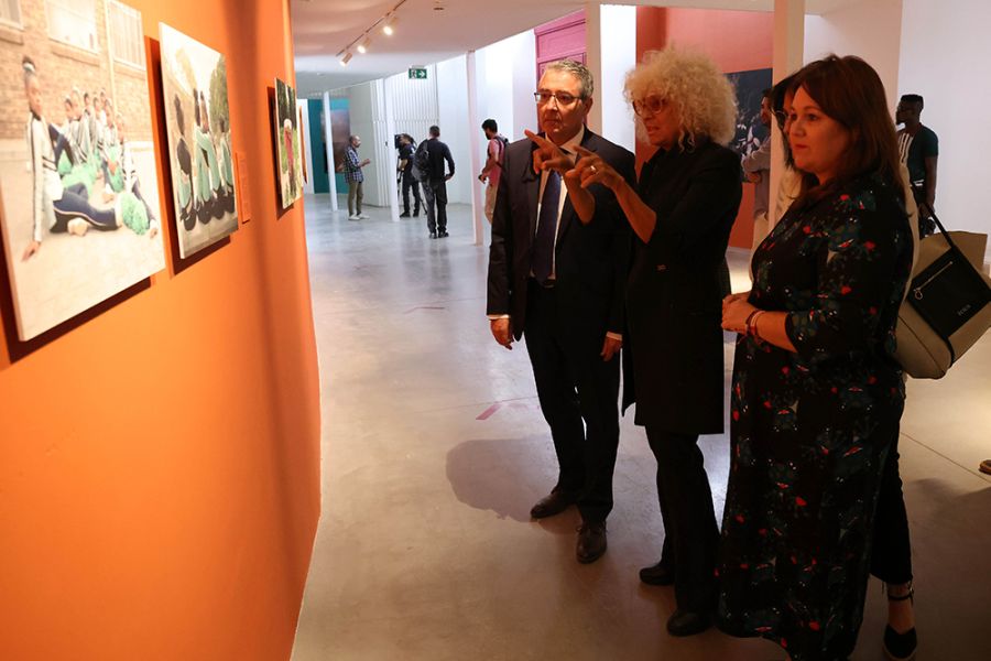La Diputación de Málaga reúne a 36 artistas contemporáneos en Ozangé, la primera Bienal de Fotografía Africana en España