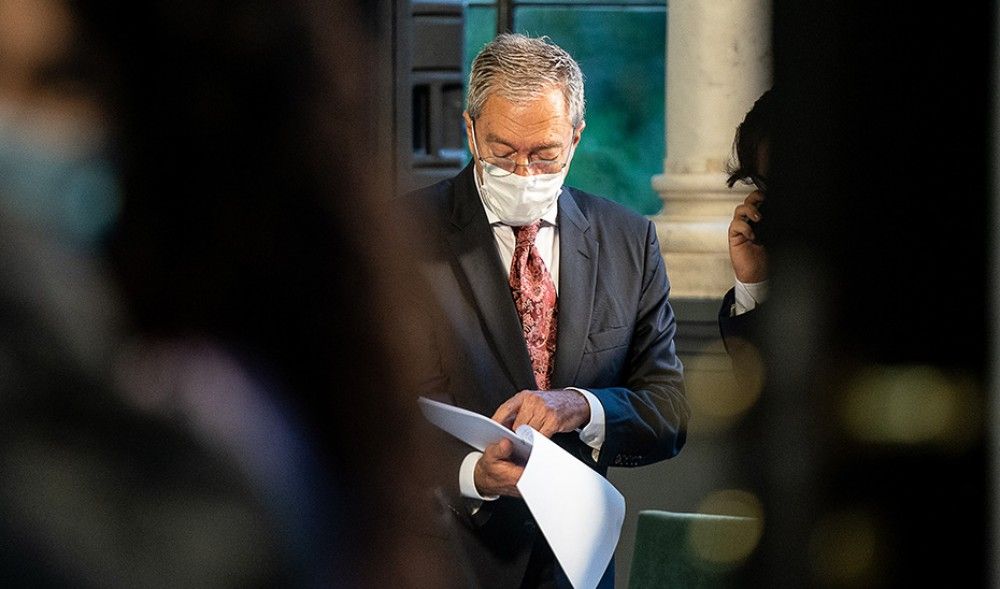 Rogelio Velasco asegura que las ayudas evitarán el cierre de industrias y un "daño irreversible" a la economía