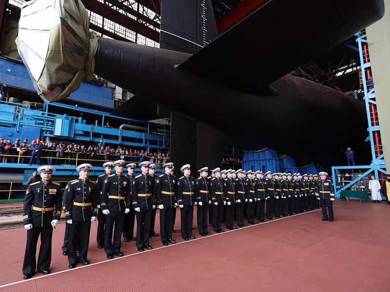La Armada rusa recibe dos nuevos submarinos nucleares de las series Borei-A y Yasen-M