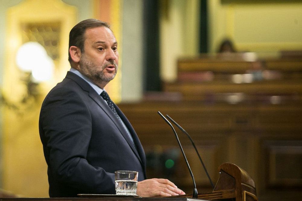 José Luis Ábalos afirma que su ministerio trabaja para frenar las subidas abusivas del alquiler y garantizar viviendas dignas a precios asequibles