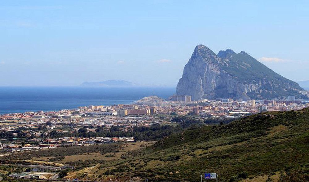 La Línea de la Concepción (Cádiz) no será comunidad autónoma