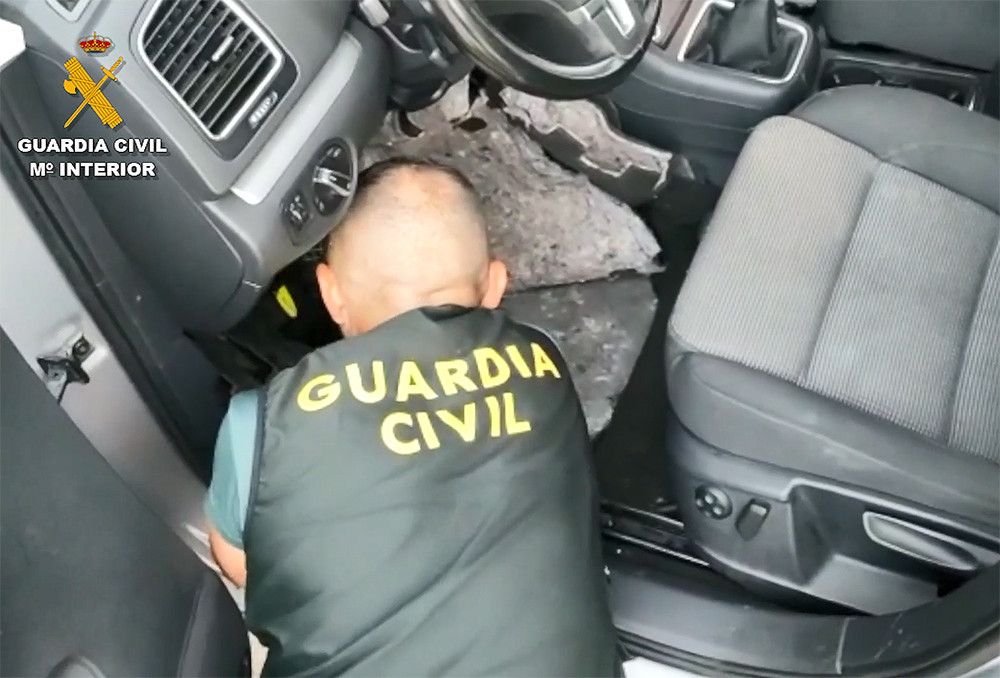 La Guardia Civil aprehende en lo que va de año media tonelada de hachís en el Puerto de Málaga