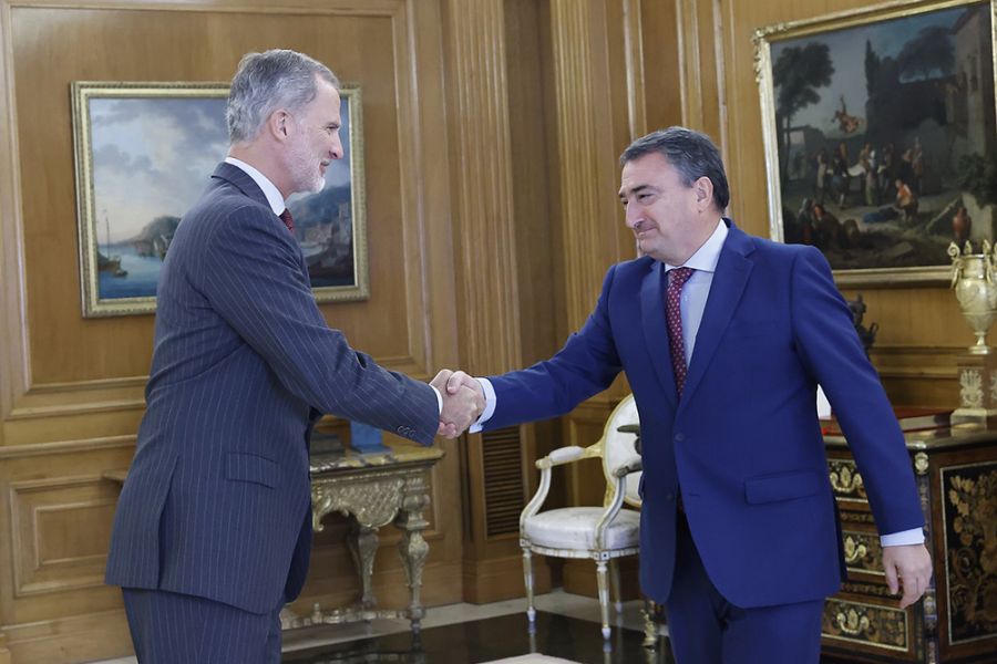 El rey repite la ronda de contactos con los representantes de los grupos parlamentarios para designar candidato a la Presidencia del Gobierno