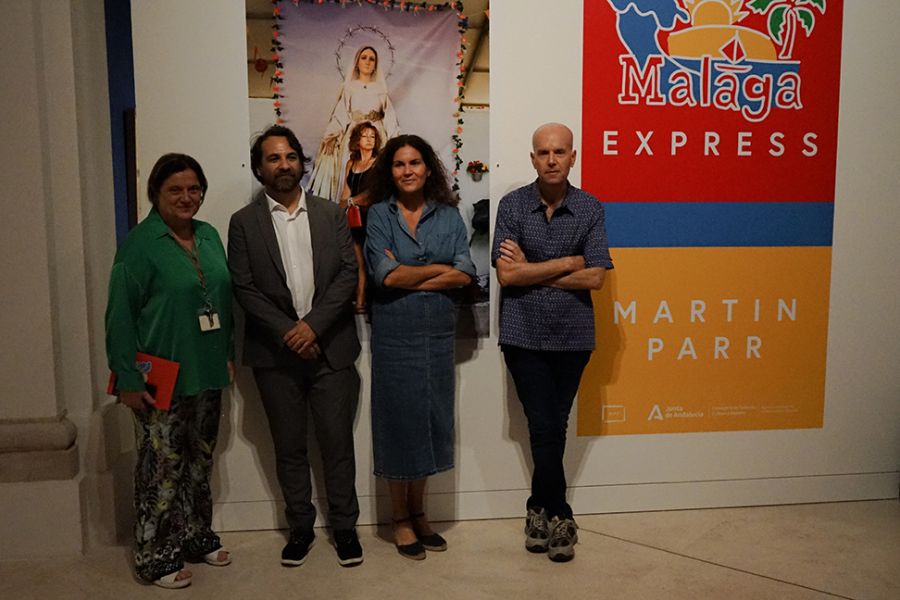 \'MálagaEXPRESS\', un retrato inédito de la ciudad bajo la mirada del fotógrafo Martin Parr