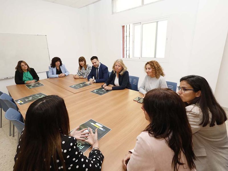 El Ayuntamiento y la Junta de Andalucía impulsan un programa para mantener a cero el absentismo escolar en Marbella