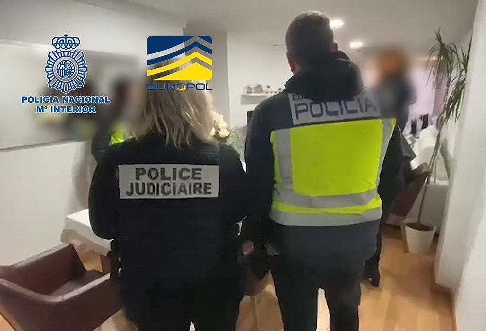 La Policía Nacional desmonta en Málaga un "call center" usado para la explotación sexual de mujeres en Francia