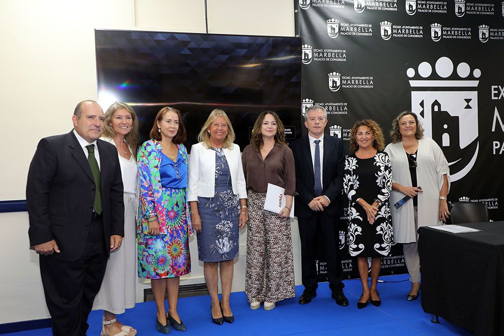 La alcaldesa destaca el trabajo del Ayuntamiento en el ámbito de la familia gracias a sus 16 equipos multidisciplinares
