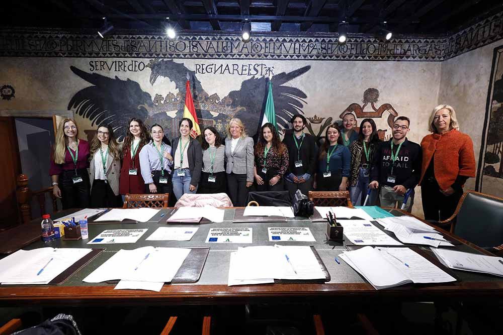 El Ayuntamiento desarrollará una campaña informativa de empadronamiento dirigida a la población extranjera a través de un programa de apoyo al empleo juvenil