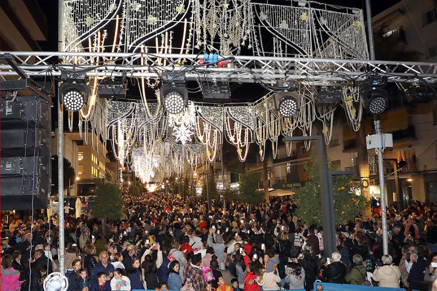 Marbella y San Pedro Alcántara dan una multitudinaria bienvenida a la Navidad