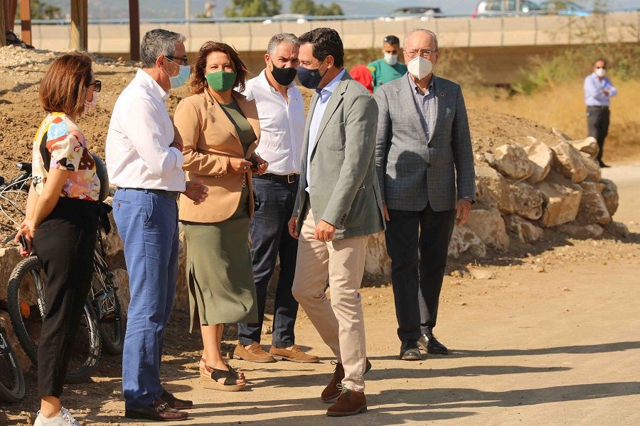 La pasarela de madera del Guadalhorce, la más grande de Europa, se convierte en el principal hito de la Senda Litoral